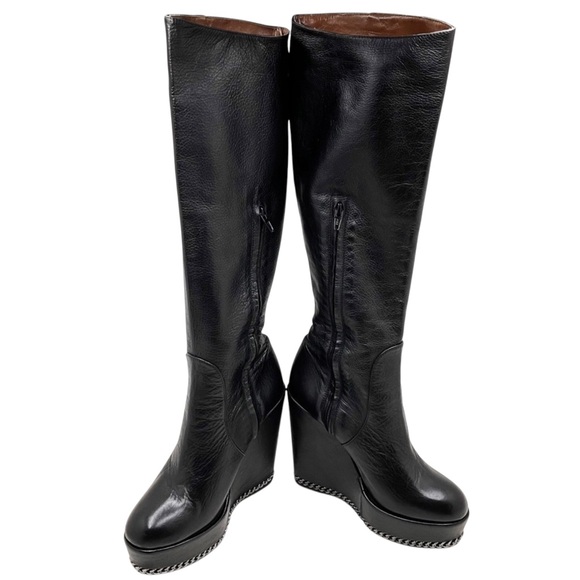 {RITCH ERANI NYFC} Black Leather Wedge Boots with Chain Detail - Picture 16 of 16